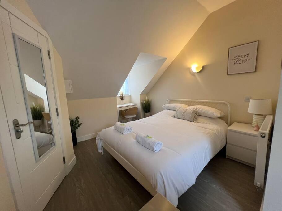 6 Studio Flat, 50M To Airbus بريستول المظهر الخارجي الصورة