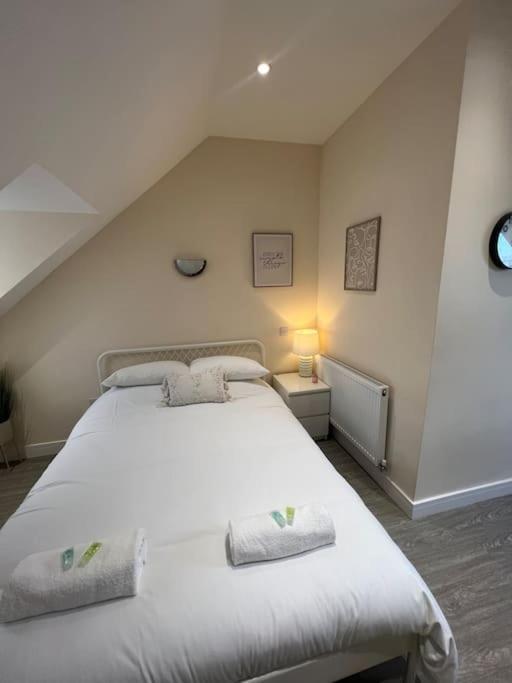 6 Studio Flat, 50M To Airbus بريستول المظهر الخارجي الصورة